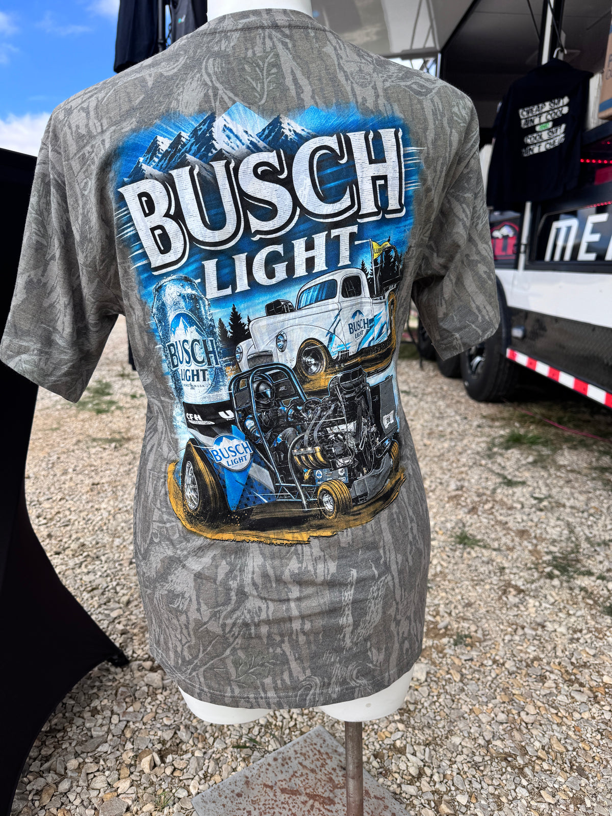 Mossy Oak Busch Light 2026