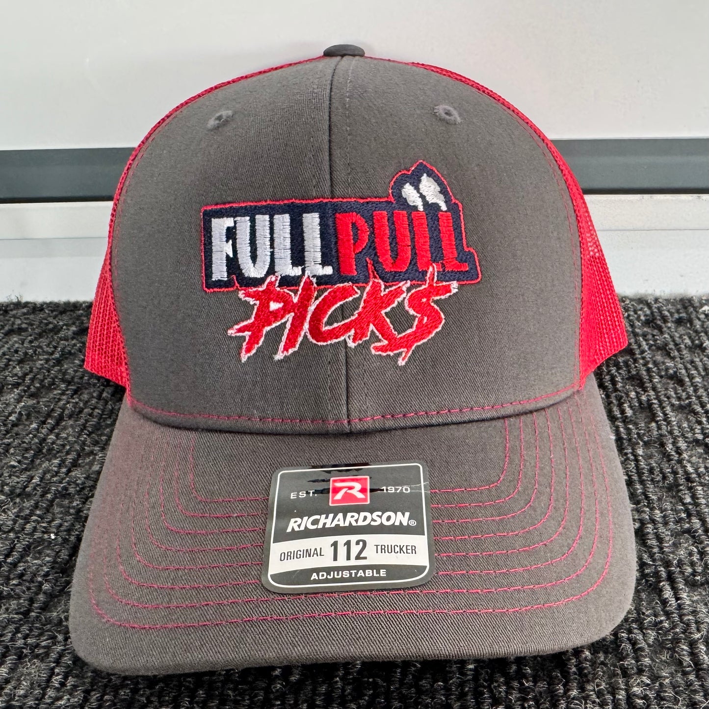 Full Pull & Busch - Hats